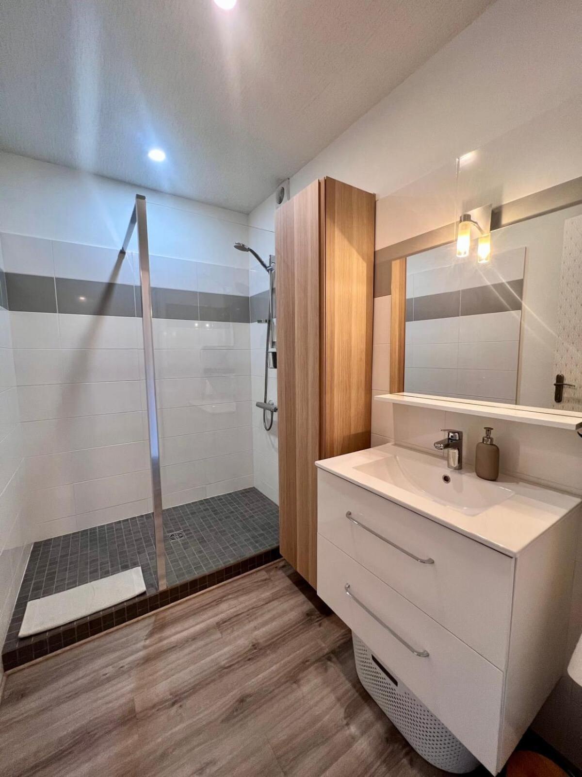 Casa Bert - T2 Avec Parking&Balcon En Centre Ville بريف لا غايلارد المظهر الخارجي الصورة