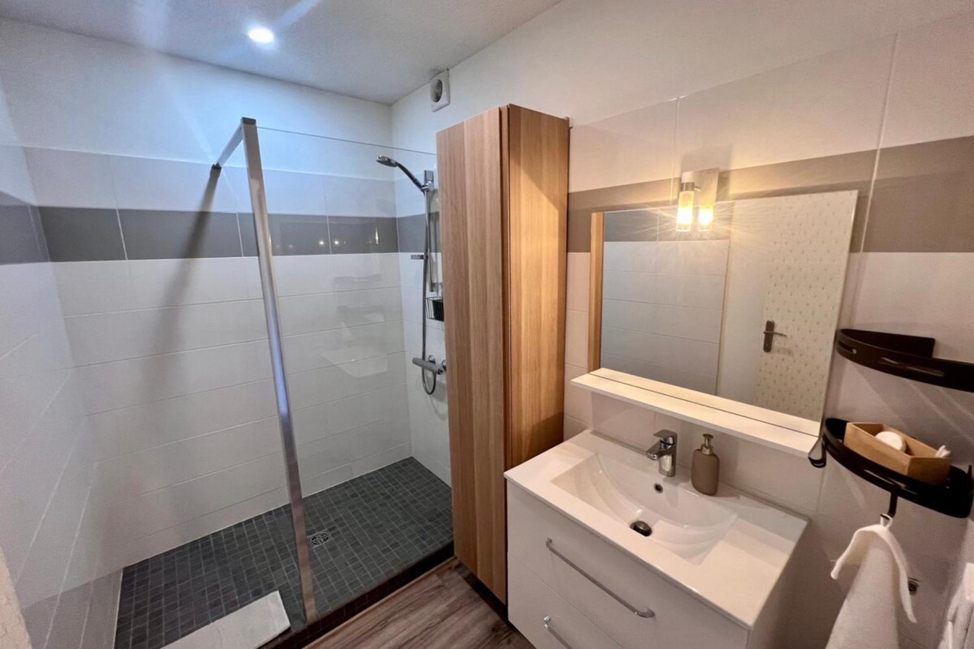 Casa Bert - T2 Avec Parking&Balcon En Centre Ville بريف لا غايلارد المظهر الخارجي الصورة